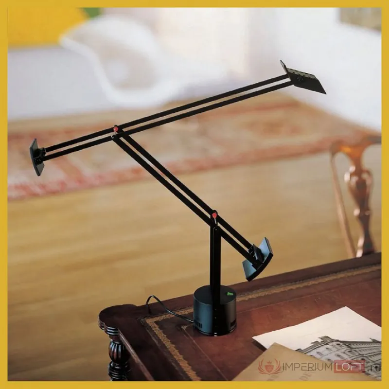 Настольная лампа офисная Artemide A009210 от ImperiumLoft