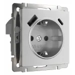 Розетка с заземлением, шторками и USB Werkel серебряный матовый W1171765