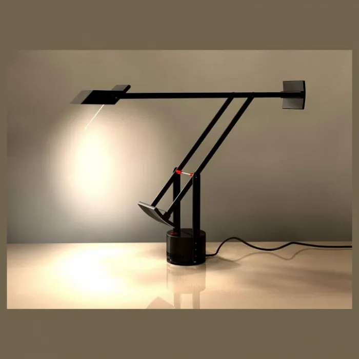 Настольная лампа офисная Artemide A009210 от ImperiumLoft
