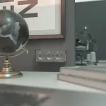 Розетка с заземлением и шторками Werkel Gallant W5073106 Цвет арматуры серебро