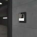 Розетка с заземлением и шторками Werkel Gallant W5073106 Цвет арматуры серебро