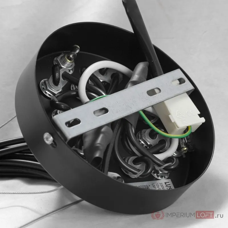 Подвесная люстра Lussole Seneca GRLSP-8177 от ImperiumLoft