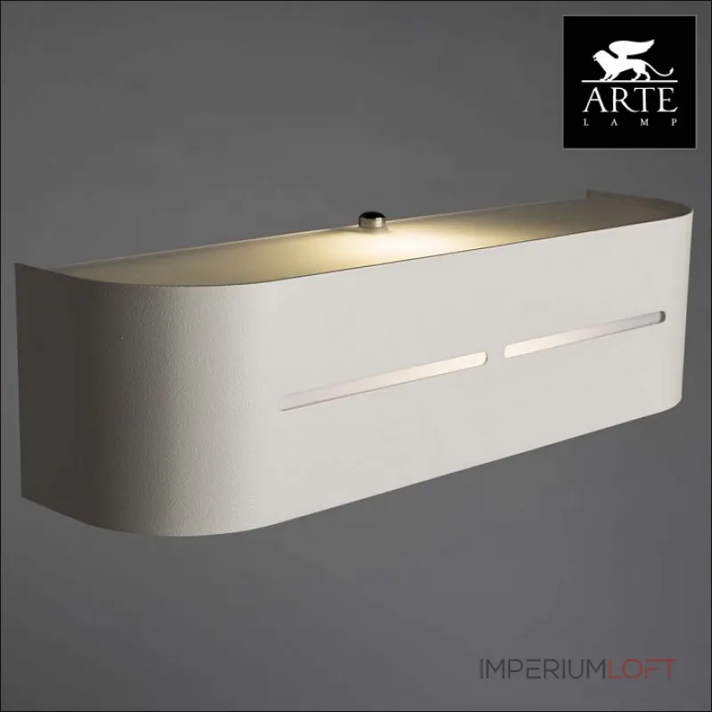 Накладной светильник Arte Lamp Cosmopolitan A7210AP-1WH Цвет арматуры белый Цвет плафонов белый