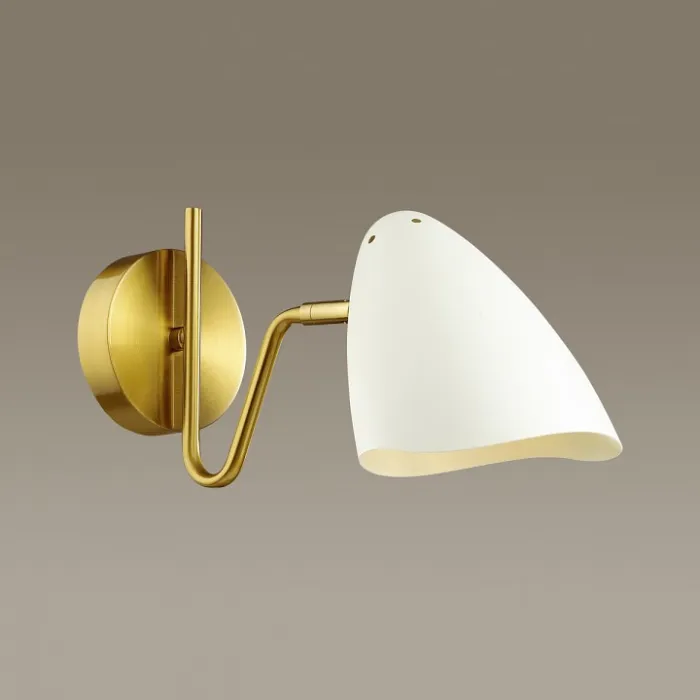 Светильник на штанге Lumion Madison 4540/1 Цвет плафонов белый Цвет арматуры латунь от ImperiumLoft
