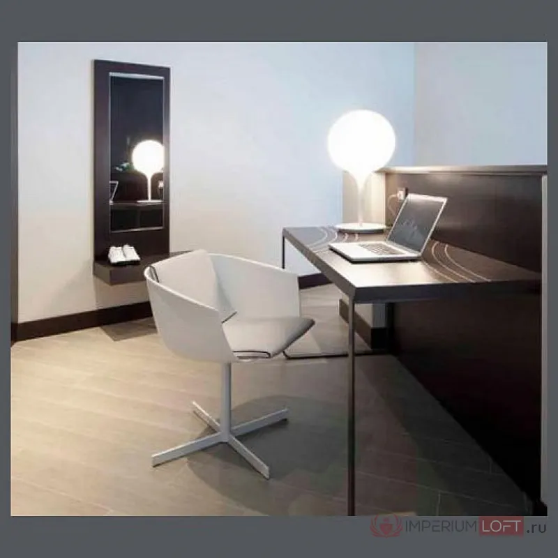 Настольная лампа декоративная Artemide 1050010A от ImperiumLoft