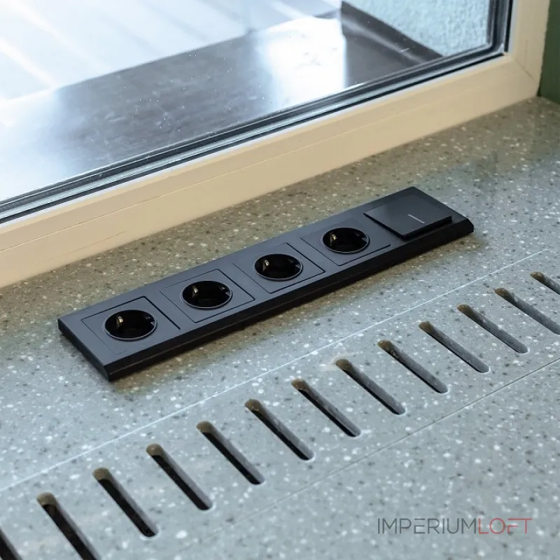 Выключатель проходной одноклавишный с подсветкой без рамки Werkel черный матовый W1112108 Выключатель проходной одноклавишный с подсветкой без рамки Werkel черный матовый W1112108