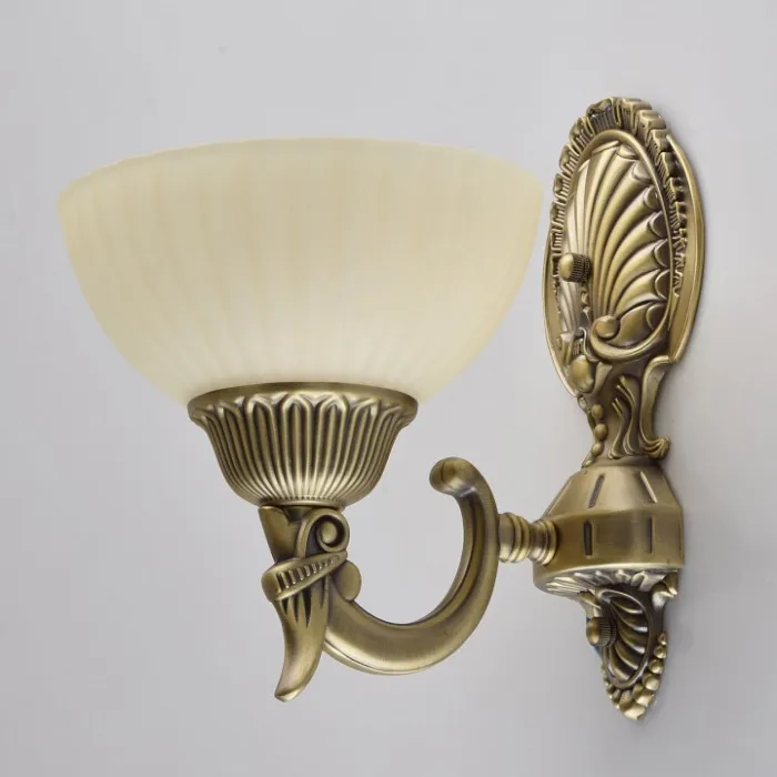 Бра MW-Light Афродита 1 317020101 Цвет арматуры бронза Цвет плафонов кремовый от ImperiumLoft