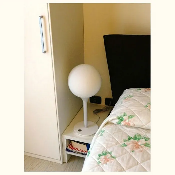 Настольная лампа декоративная Artemide 1050010A от ImperiumLoft
