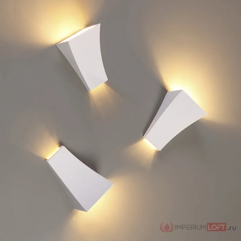 Накладной светильник Odeon Light Gips 3882/1W Цвет арматуры белый Цвет плафонов белый от ImperiumLoft