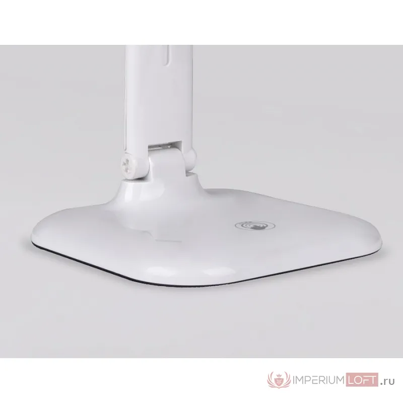 Настольная лампа офисная Ambrella Desk 1 DE500 Цвет плафонов белый Цвет арматуры белый от ImperiumLoft