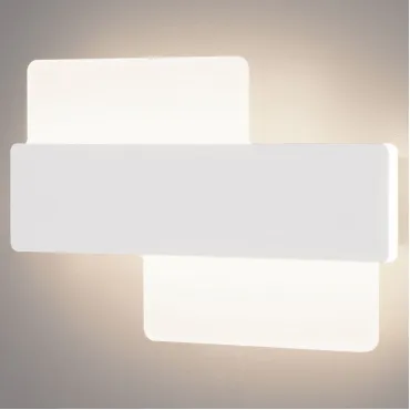 Накладной светильник Eurosvet Bona 40142/1 LED белый 11W от ImperiumLoft