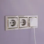 Розетка с заземлением без рамки Werkel Слоновая кость W1171003