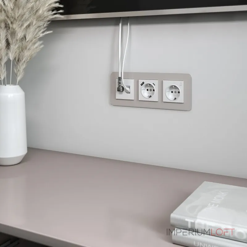 ТВ-розетка и розетка Ethernet RJ-45 без рамки Werkel белые W1181301