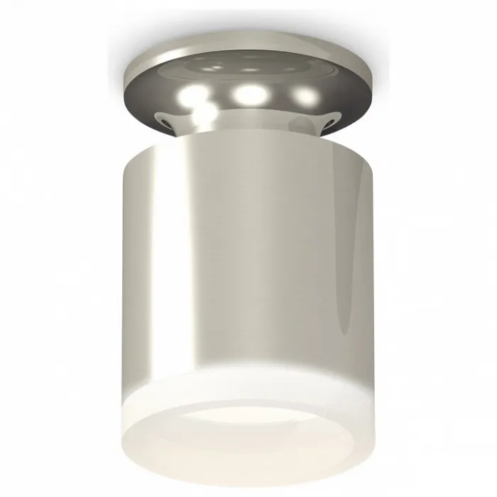 Накладной светильник Ambrella Techno Spot 231 XS6305043 Цвет арматуры серебро Цвет плафонов белый от ImperiumLoft