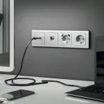 Накладка для розетки Werkel W117 W1179509 Цвет арматуры серебро