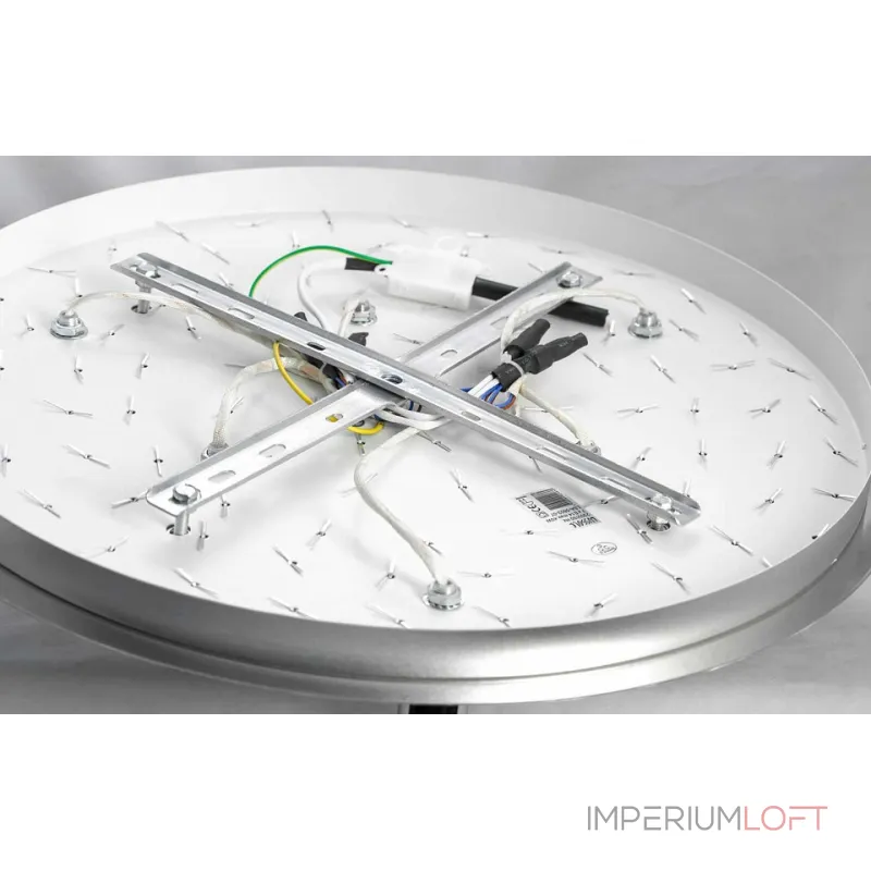 Потолочная люстра Lussole Como LSA-5603-07 