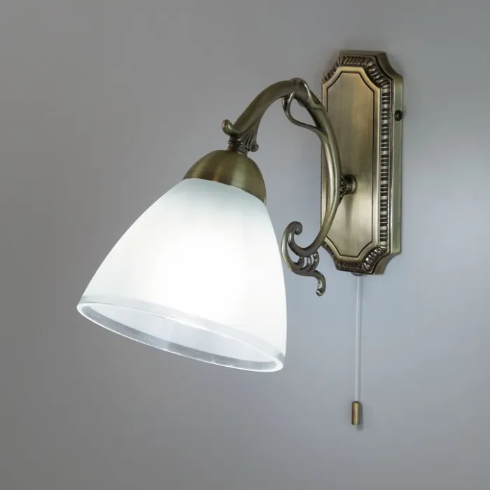 Бра Citilux Латур CL413411 Цвет арматуры бронза Цвет плафонов белый от ImperiumLoft