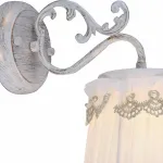 Бра Arte Lamp Merletto A5709AP-1WG Цвет арматуры золото Цвет плафонов белый