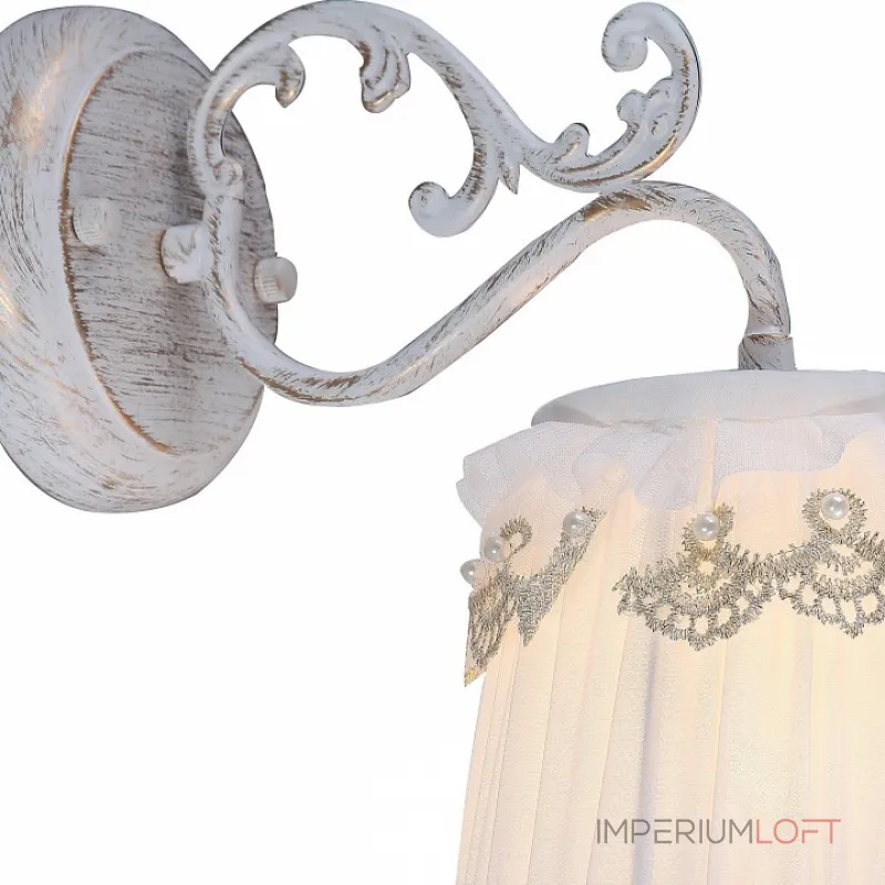 Бра Arte Lamp Merletto A5709AP-1WG Цвет арматуры золото Цвет плафонов белый