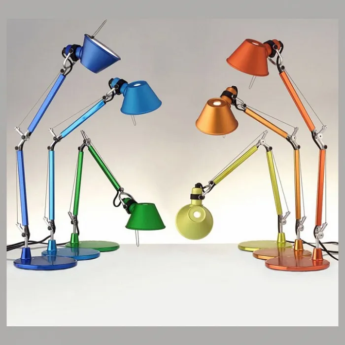 Настольная лампа офисная Artemide A011830 от ImperiumLoft