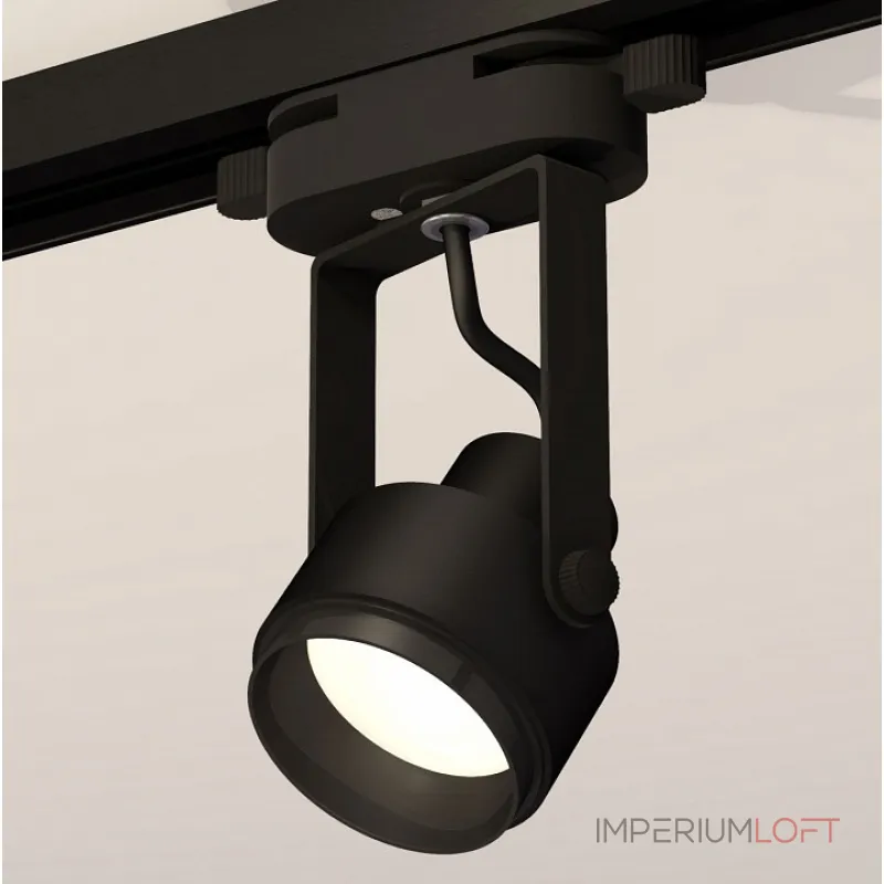 Светильник на штанге Ambrella Track System 2 XT6602020 Цвет плафонов черный Светильник на штанге Ambrella Track System 2 XT6602020 Цвет плафонов черный
