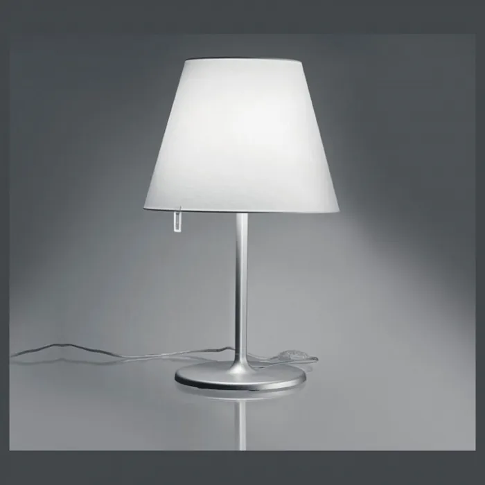Настольная лампа декоративная Artemide 0710010A от ImperiumLoft