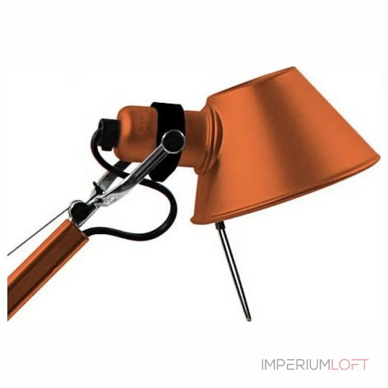 Настольная лампа офисная Artemide A011860