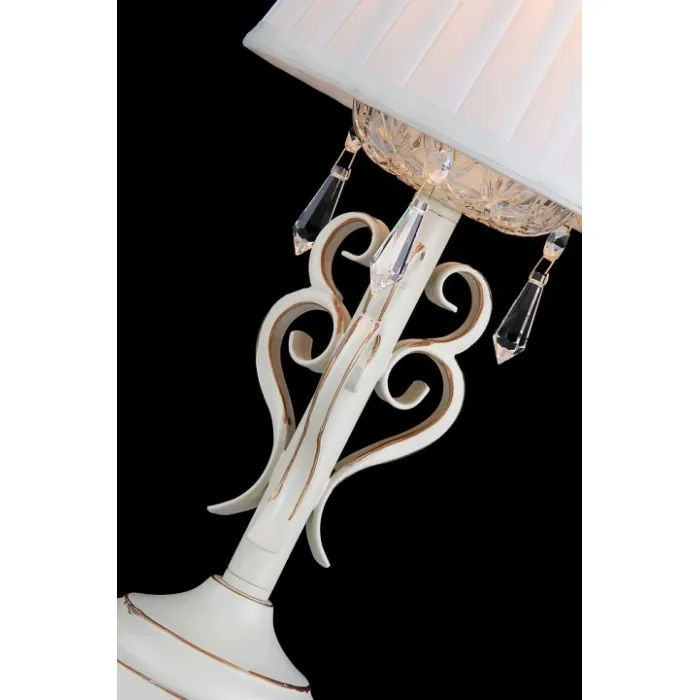 Настольная лампа декоративная Maytoni Triumph ARM288-00-G Цвет арматуры кремовый Цвет плафонов кремовый от ImperiumLoft