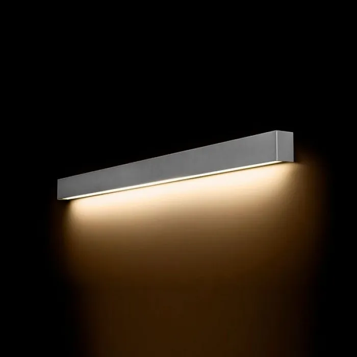 Накладной светильник Nowodvorski Straight Wall Silver 9615 Цвет арматуры серебро Цвет плафонов серебро от ImperiumLoft