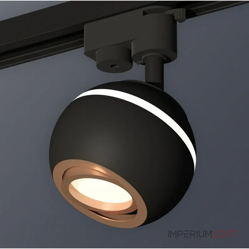 Светильник на штанге Ambrella Track System 5 XT1102024 Цвет плафонов черный Светильник на штанге Ambrella Track System 5 XT1102024 Цвет плафонов черный