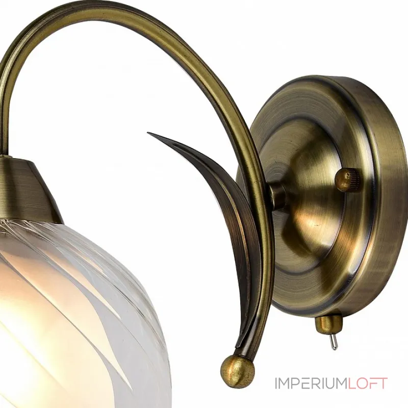 Бра Arte Lamp A1607AP-1AB Цвет арматуры бронза Цвет плафонов прозрачный