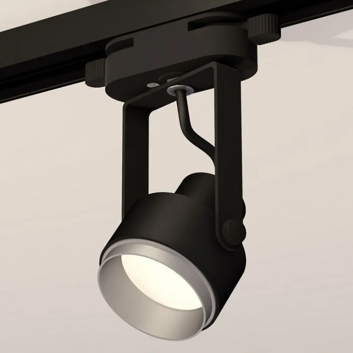 Светильник на штанге Ambrella Track System 2 XT6602022 Цвет плафонов серебро от ImperiumLoft