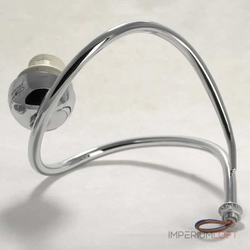 Потолочная люстра Lussole Iliamna GRLSP-8139 Потолочная люстра Lussole Iliamna GRLSP-8139