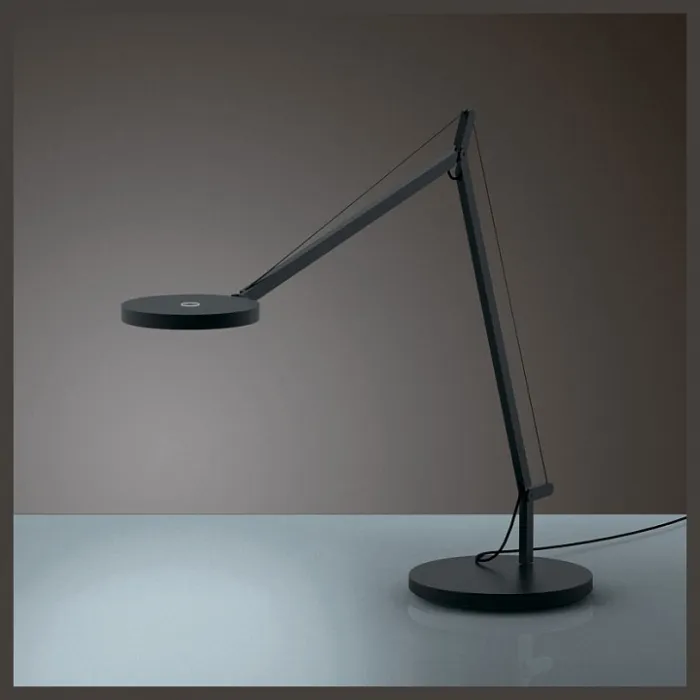 Настольная лампа офисная Artemide 1735010A от ImperiumLoft