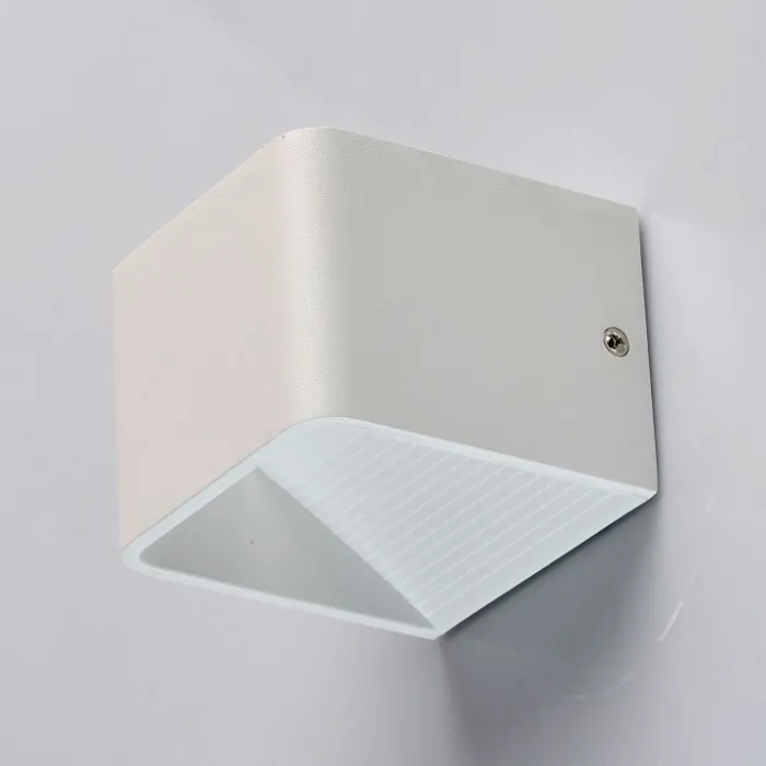 Накладной светильник MW-Light Котбус 4 492023101 Цвет арматуры белый Цвет плафонов белый от ImperiumLoft