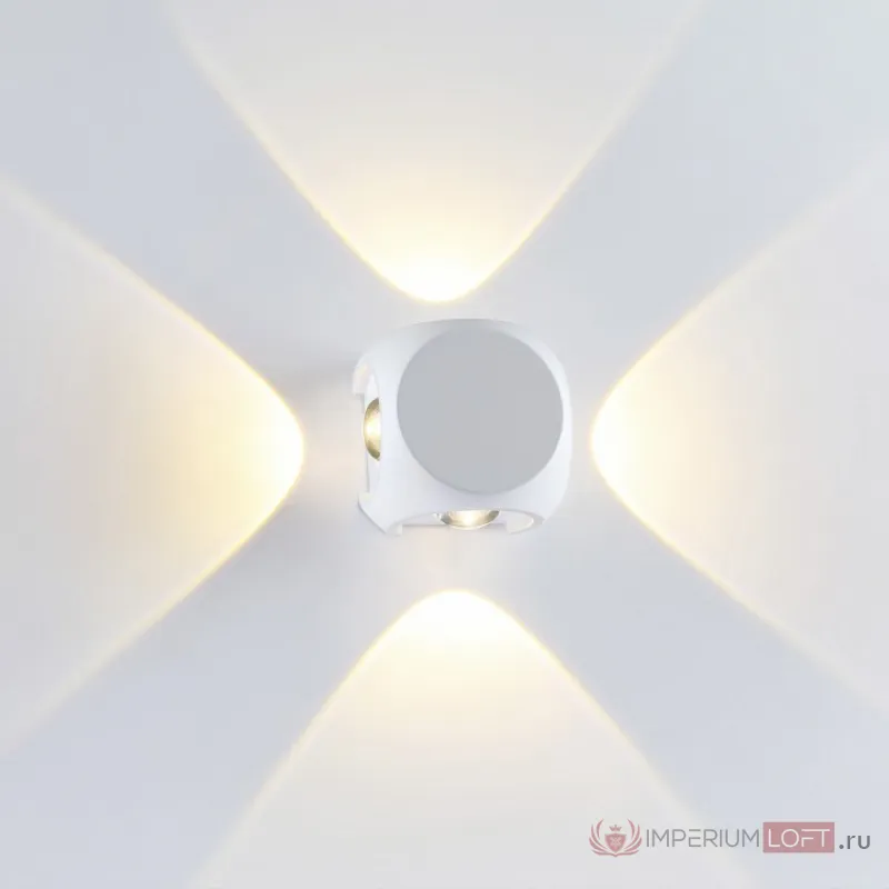 Накладной светильник Odeon Light Miko 4221/8WL Цвет арматуры белый Цвет плафонов белый от ImperiumLoft