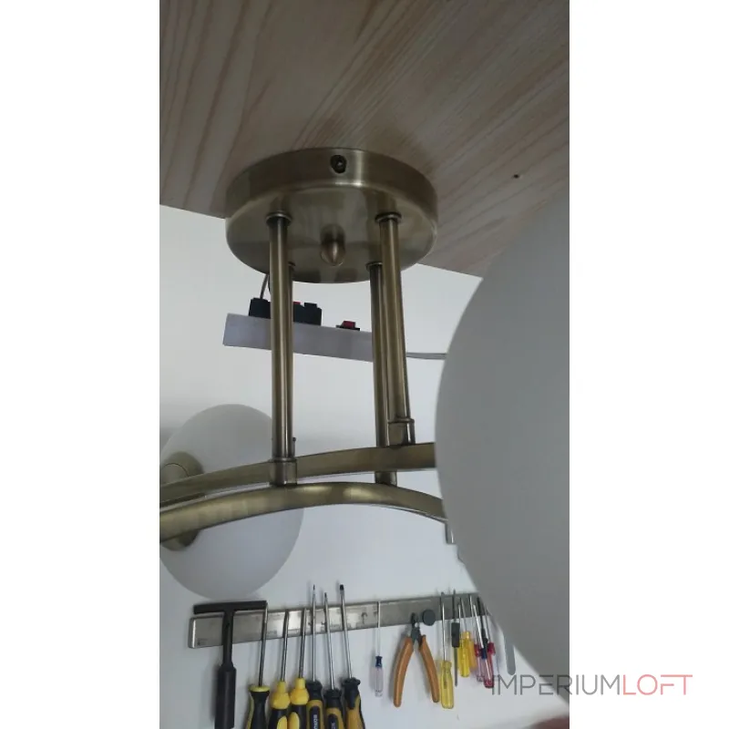 Потолочная люстра DeMarkt Оливия 10 306014406 Потолочная люстра DeMarkt Оливия 10 306014406