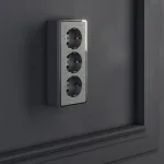 Розетка влагозащищенная с заземлением и шторками Werkel Gallant (графит рифленый) W5073104 Gallant (графит рифленый) от ImperiumLoft