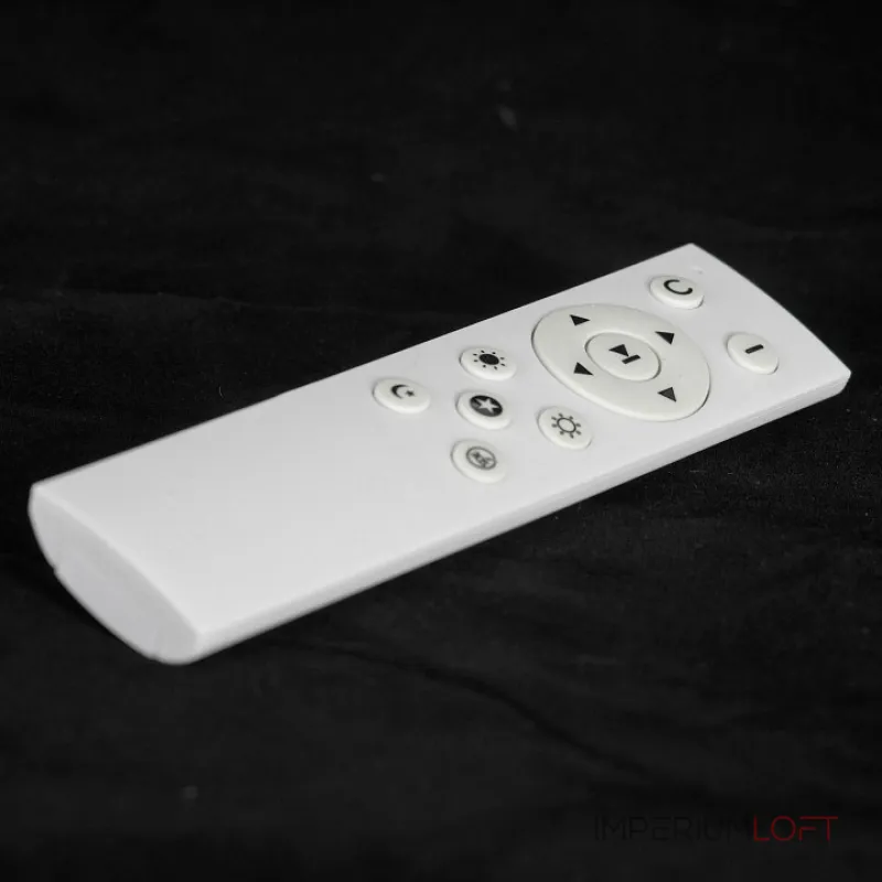 Потолочный светильник Lussole LSP-8468 Потолочный светильник Lussole LSP-8468