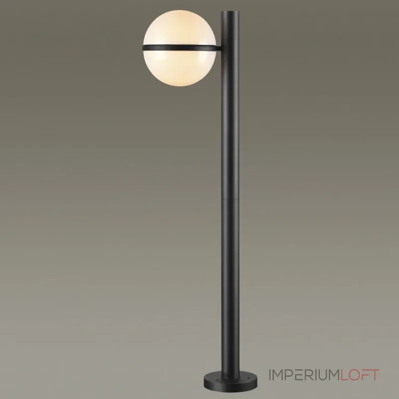 Наземный высокий светильник Odeon Light Lomeo 4832/1F Цвет плафонов белый Цвет арматуры черный Наземный высокий светильник Odeon Light Lomeo 4832/1F Цвет плафонов белый Цвет арматуры черный