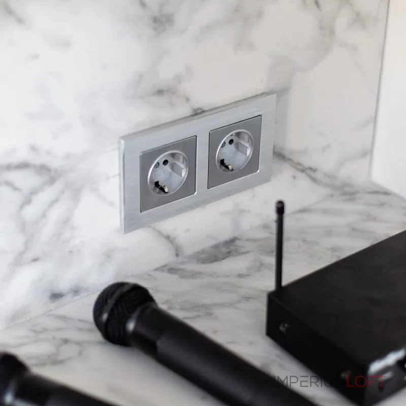 Рамка на 2 поста Werkel Aluminium (алюминий) W0021706 Цвет арматуры серебро