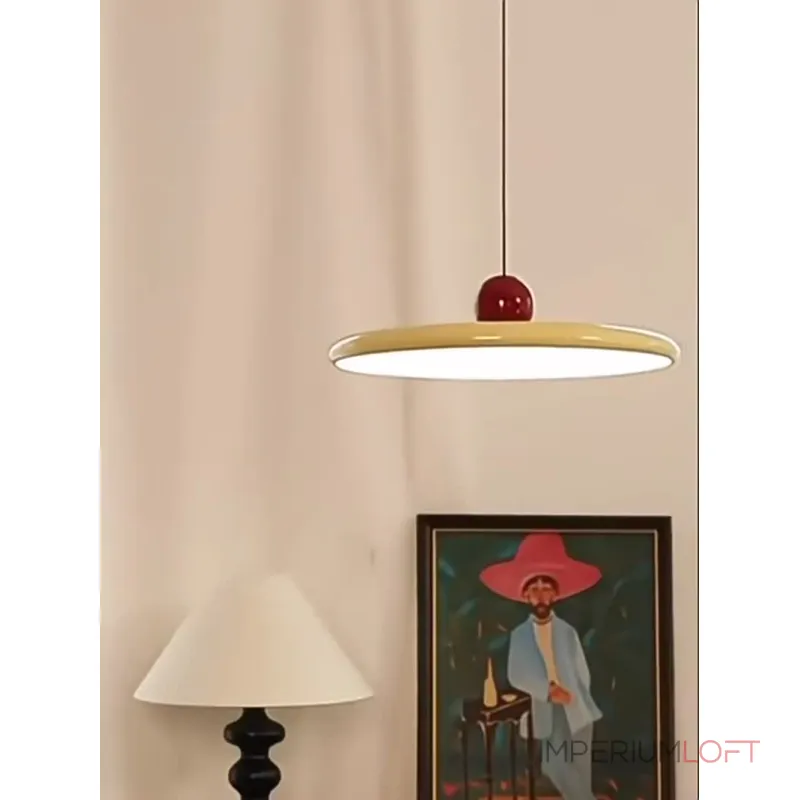 Подвесной светильник Amit Area Red с оригинальным плафоном от Vinsa