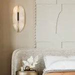 Настенный светильник Split Marble с плафонами из мрамора от VINSA