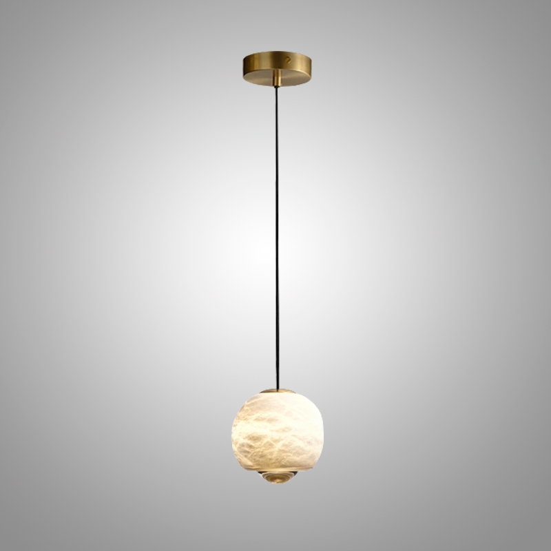 Подвесной светильник HENNEKE MARBLE Cloud Marble A с шарообразным плафоном из натурального мрамора Подвесной светильник HENNEKE MARBLE Cloud Marble A с шарообразным плафоном из натурального мрамора