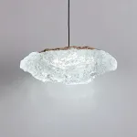 Подвесной светильник ICY с лифтом с фактурой льда от Vinsa