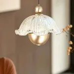 Подвесной светильник SIVILIA с акриловым цветочным плафоном от Vinsa