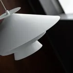 Подвесной светильник EON White с лифтом с комбинированным плафоном от Vinsa