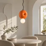 Подвесной светильник BUBBI Orange с ярким плафоном из стекла и керамики от Vinsa