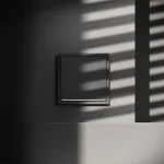 Проходной переключатель встраиваемый Voltum S70 одноклавишный с подсветкой 10А VLS010407 от ImperiumLoft