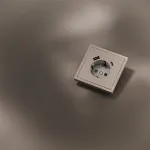 Накладка для розетки с заземлением и защитными шторками с USB A+C S70 (платина) Voltum VLSM001010